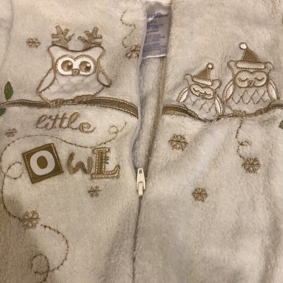 BabiesRUs sleeper with zipper 0-3 months - Picture 2 of 3